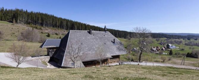 Wildenhof mit Blickrichtung Lenzkirch - Raitenbuch