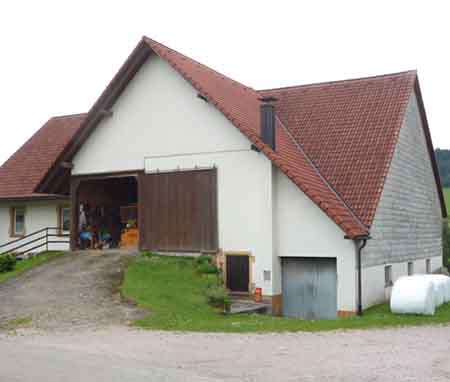 VORHER - Kulturhaus Raitenbuch
